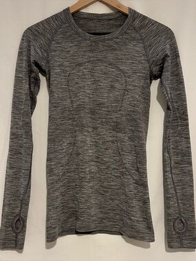 Lululemon Grey Swiftly Tech Long Sleeve Top